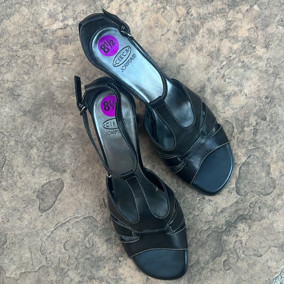 Brand New Joan & David Black Dressy Sandals/Heels - Picture 3 of 8